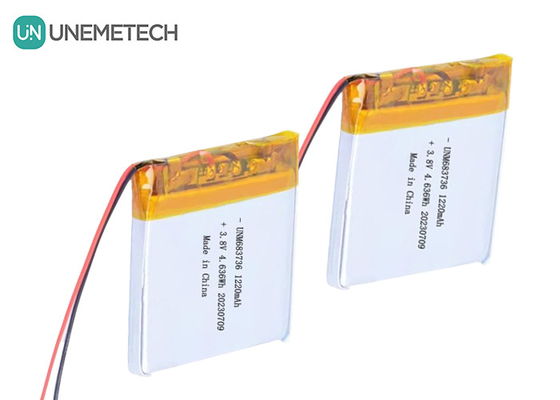 OEM 4.35V हाई वोल्टेज लिथियम पॉलिमर बैटरी 1220mAh 683736 लंबे चक्र जीवन के साथ