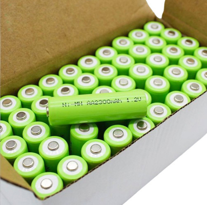 OEM ODM NiMH बैटरी 1.2V AA 2300mAh रिचार्जेबल बैटरी AA2300 वायरलेस माइक्रोफोन के लिए